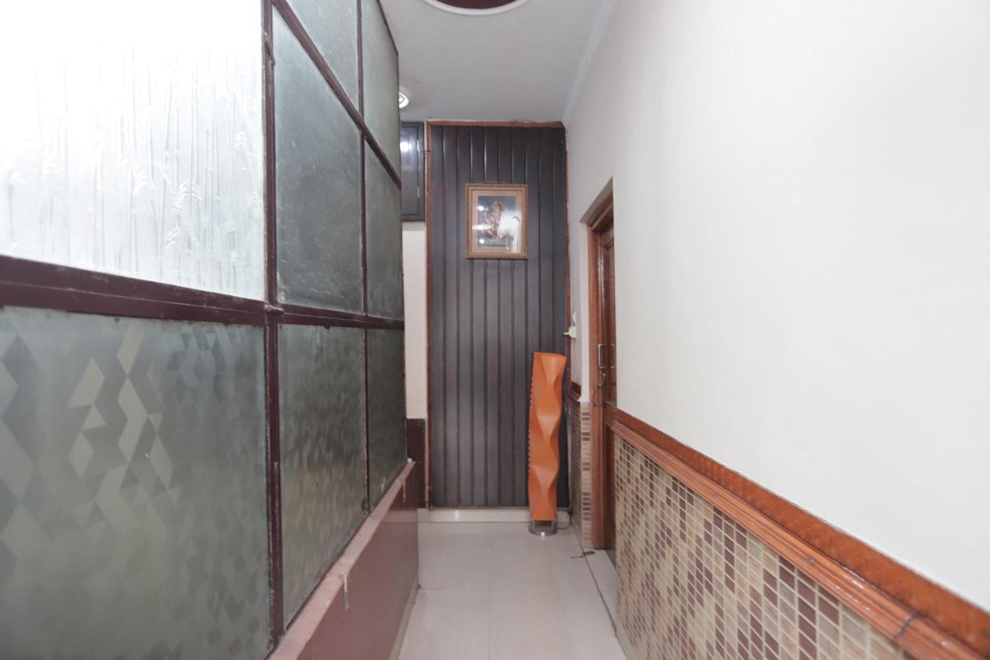 Narayani Guest House By Grb Kankhal Buitenkant foto
