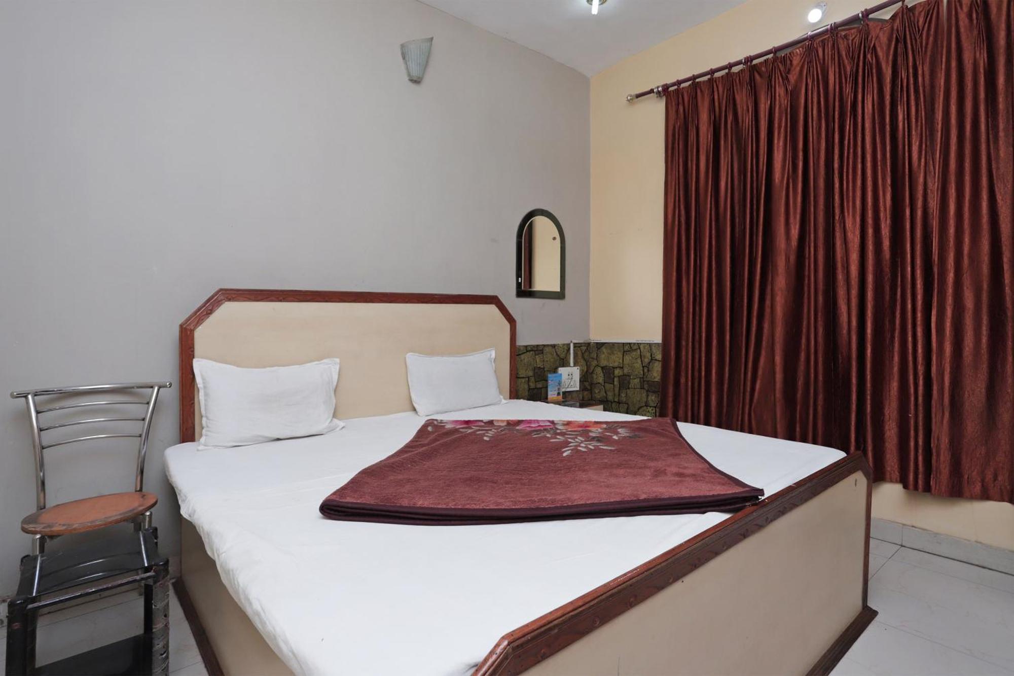 Narayani Guest House By Grb Kankhal Buitenkant foto
