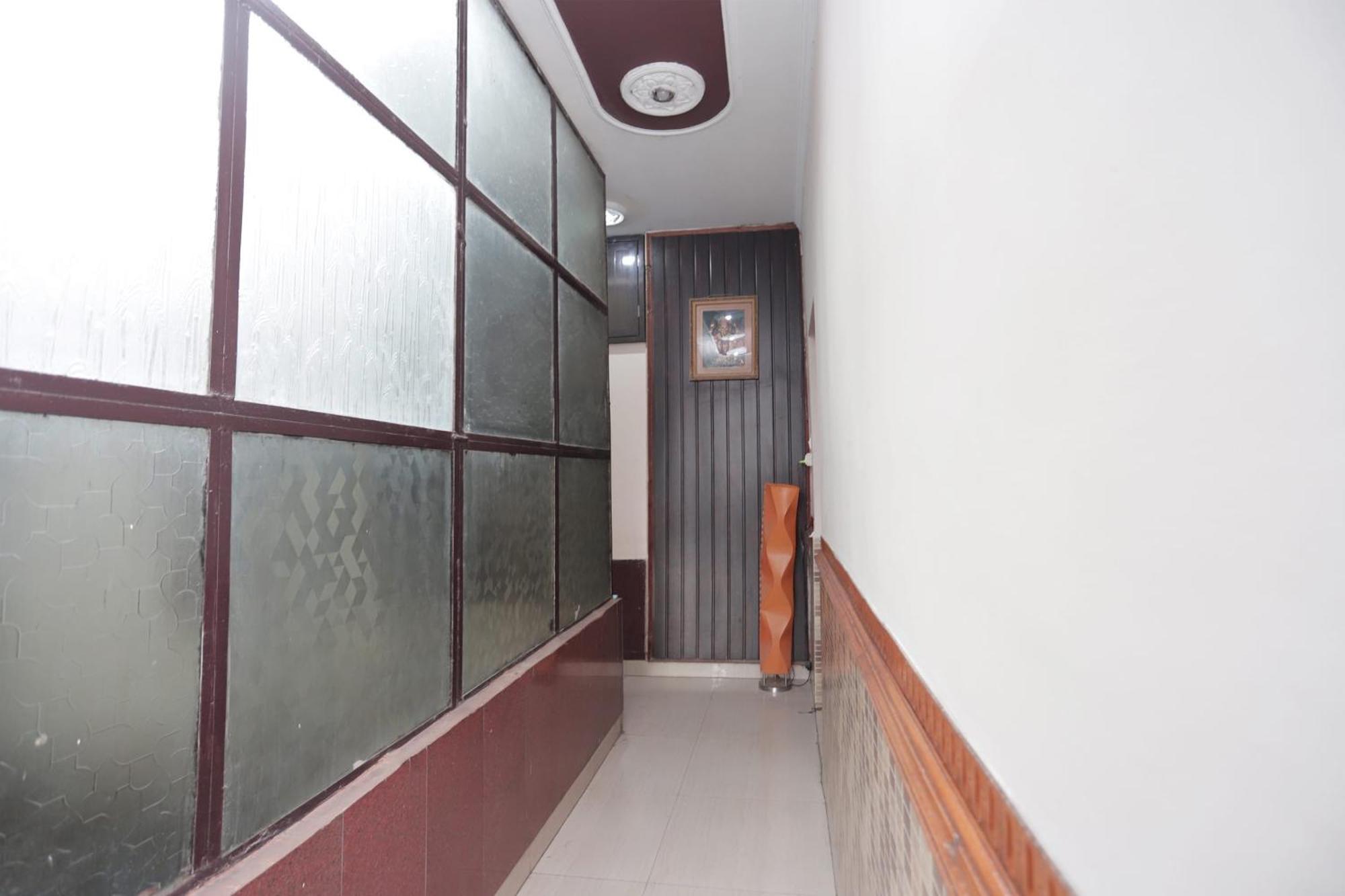 Narayani Guest House By Grb Kankhal Buitenkant foto
